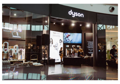 Dyson sarbatoreste 1 an de la deschiderea magazinului din Baneasa Shopping City